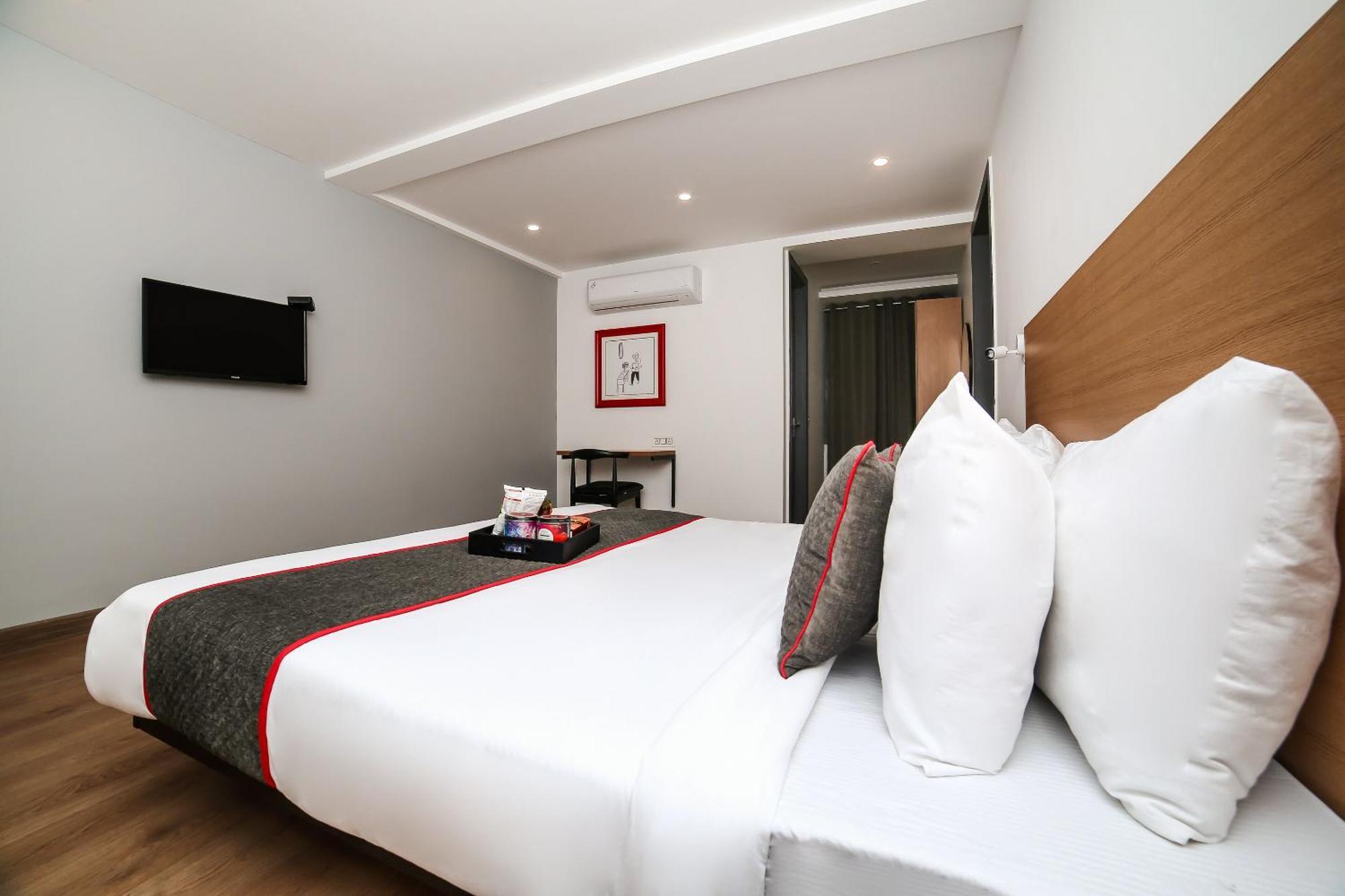 Townhouse Sohna Road 2 Hotel Gurgaon Luaran gambar